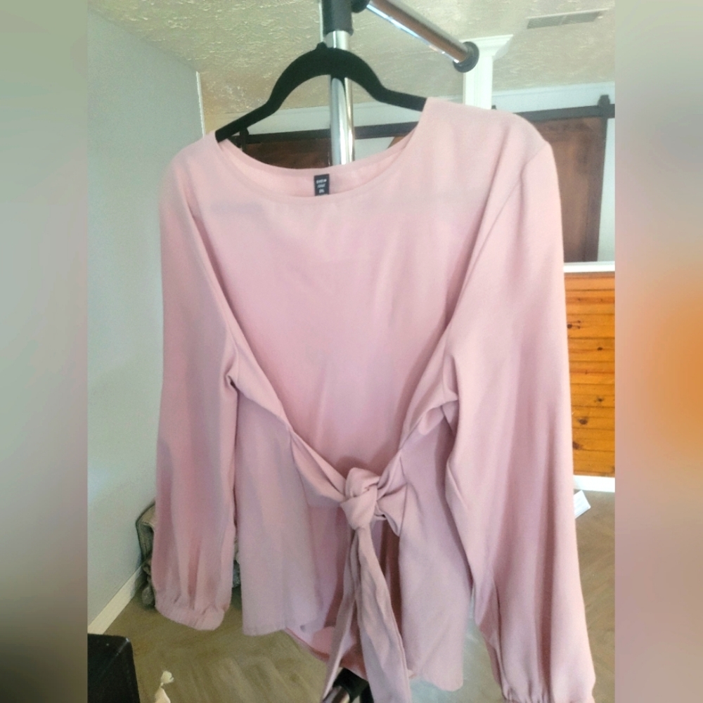 Shein curve blouse